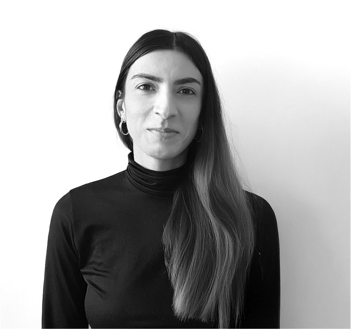 Esra Bilheimer — Graphic & UX/UI Designer