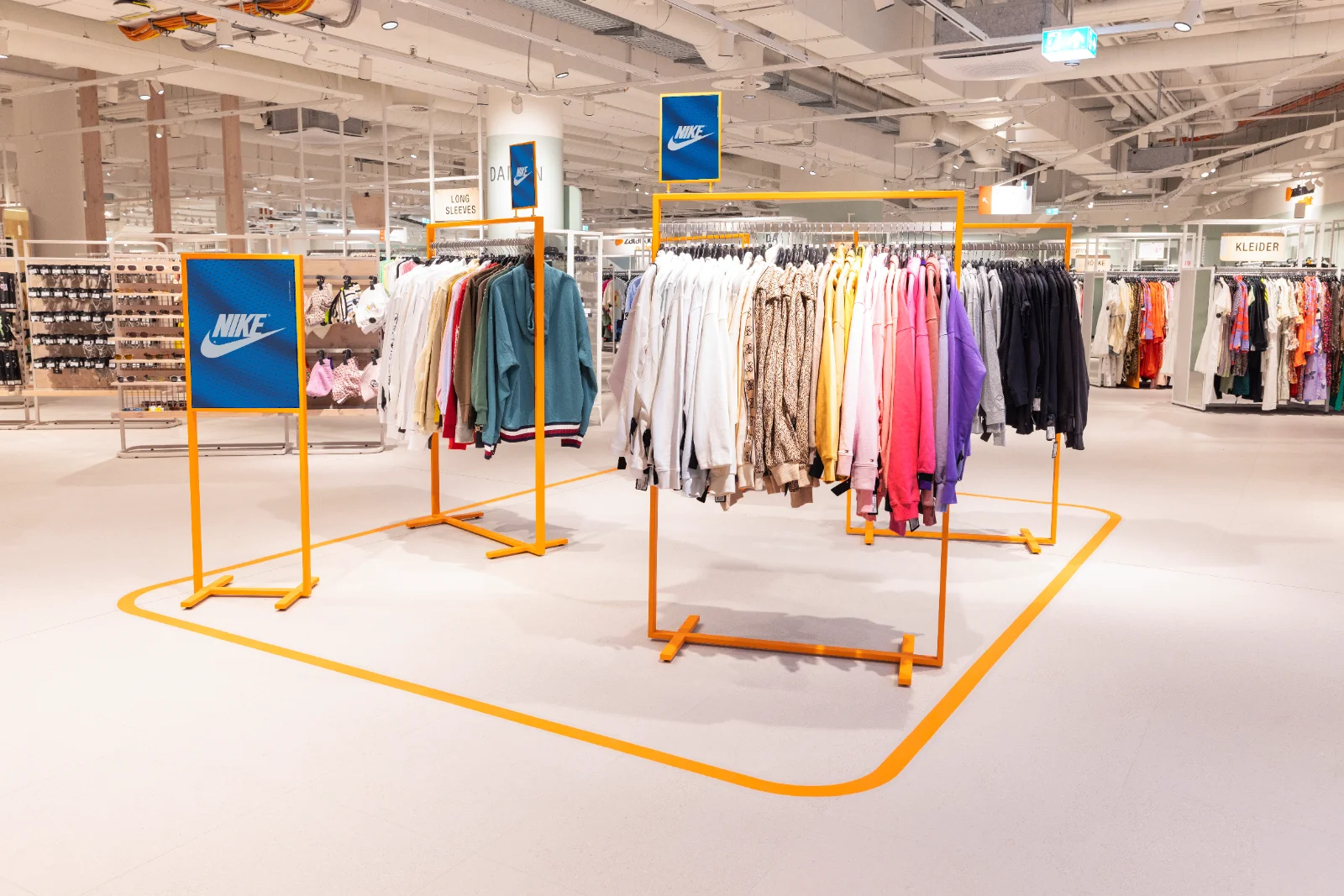 Nike Welcome Fläche im Zalando Outlet Store