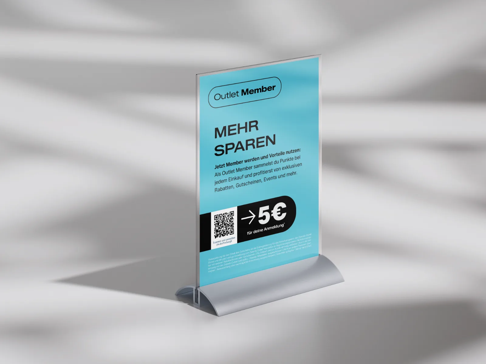Aufsteller Mockup mit Kampagnenmotiv